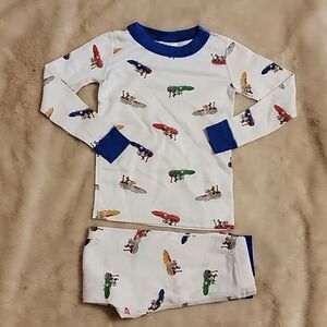 HANNA ANDERSSON 2-PIECE WHITE SNOWMOBILE PAJAMAS, SIZE 4 - 100% ORGANIC COTTON